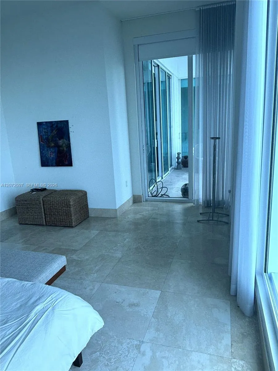 900 Brickell Key Blvd #2602 Miami, FL 33131