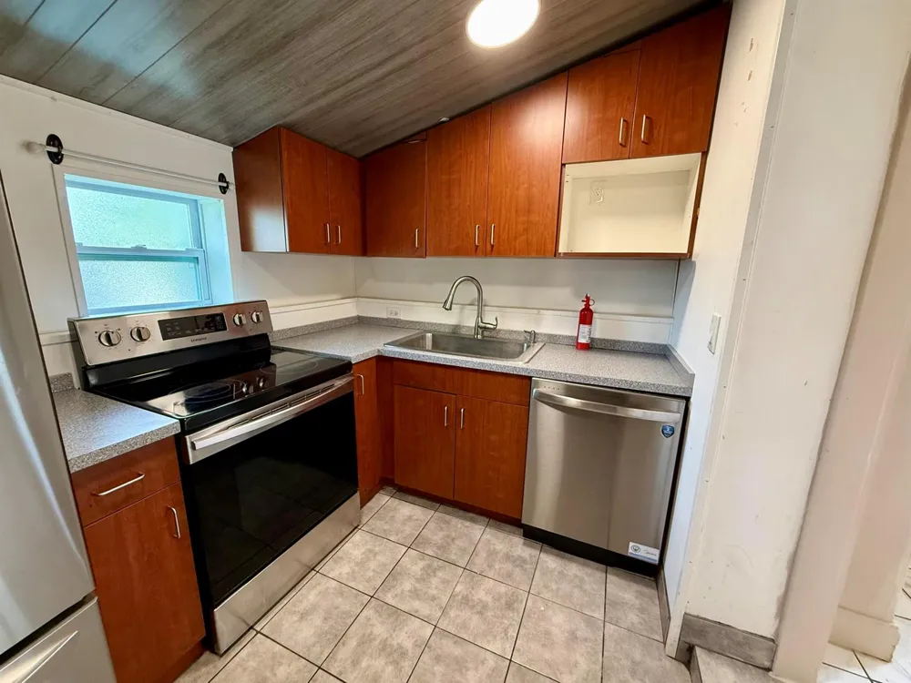 1980 SW 66TH AVENUE North Lauderdale, FL 33068