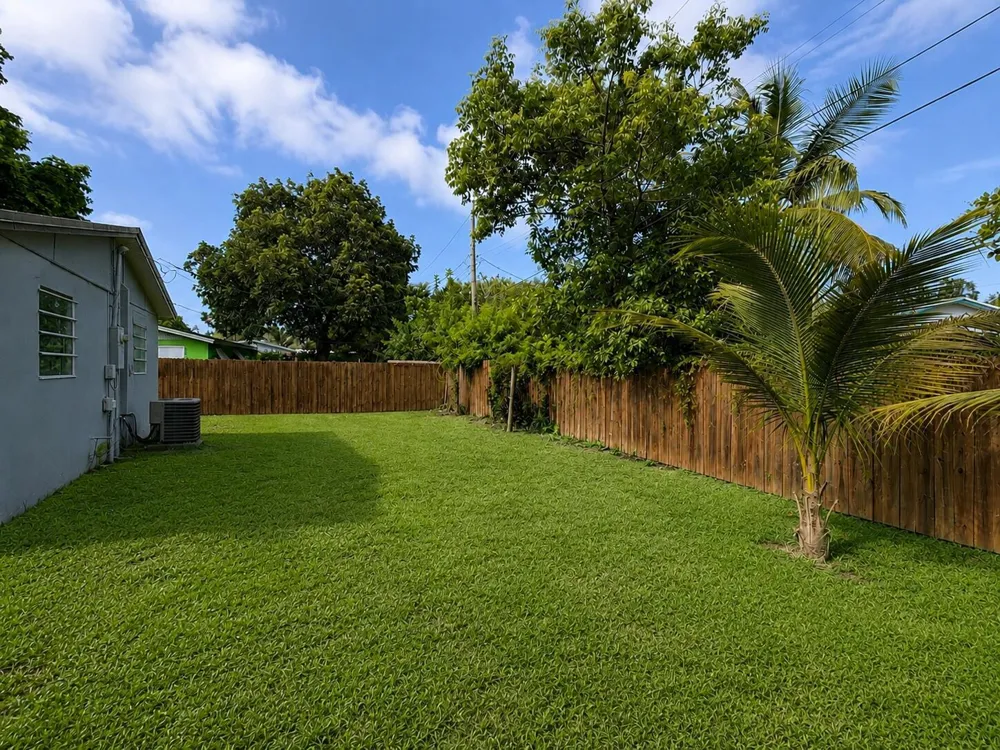 1980 SW 66TH AVENUE North Lauderdale, FL 33068