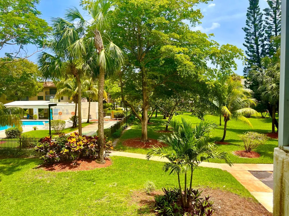 5155 E SABAL PALM BOULEVARD #209 Tamarac, FL 33319