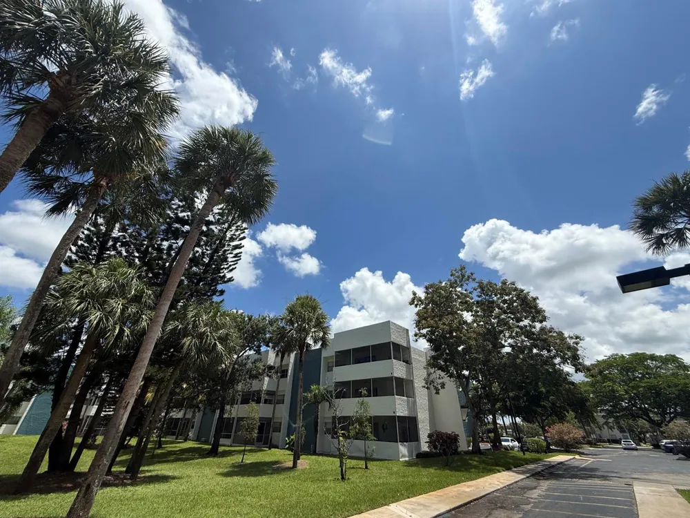5155 E SABAL PALM BOULEVARD #209 Tamarac, FL 33319