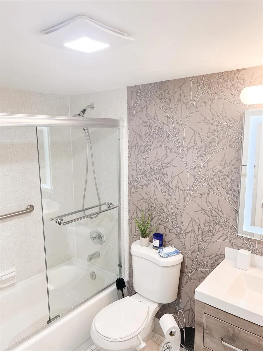 5155 E SABAL PALM BOULEVARD #209 Tamarac, FL 33319