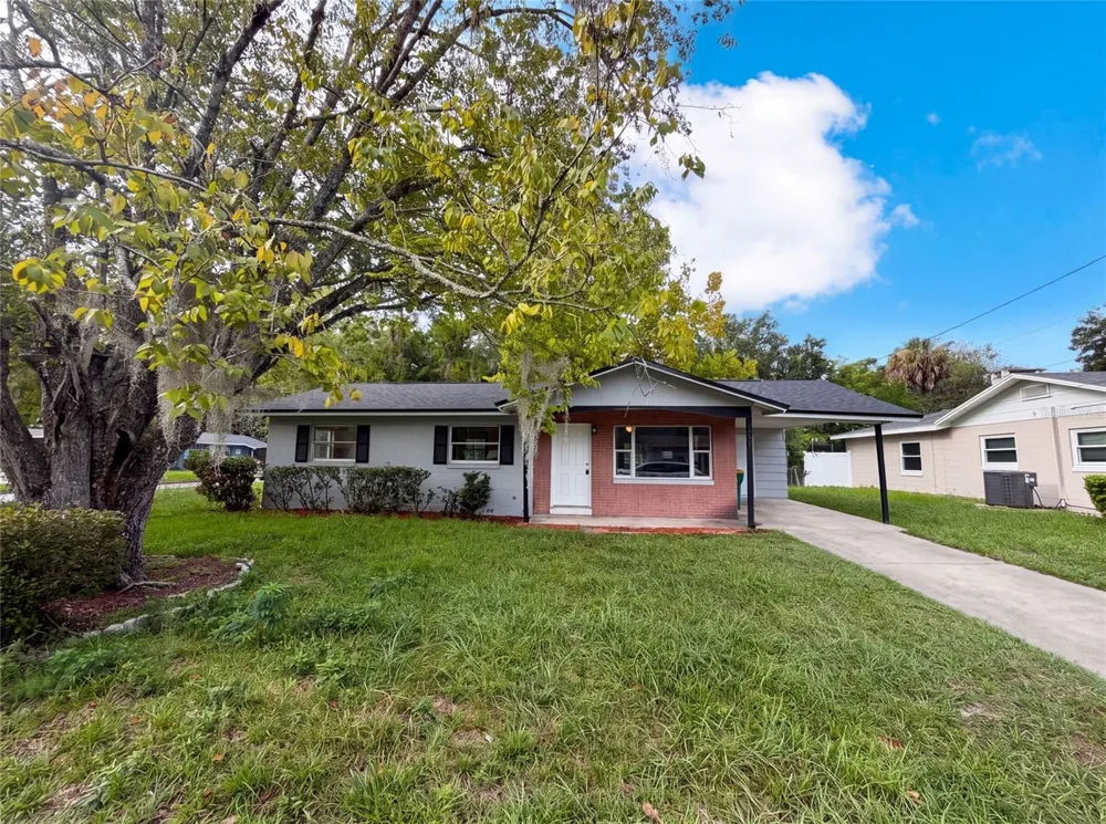 1735 JEFFERSON DRIVE Mount Dora, FL 32757