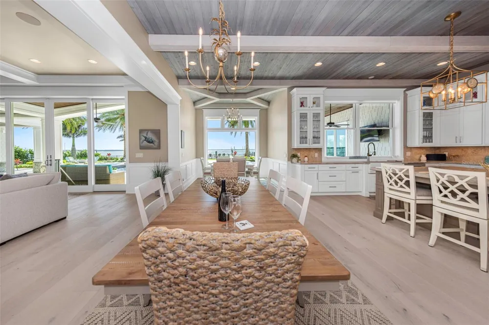 1744 SANTA BARBARA DRIVE Dunedin, FL 34698