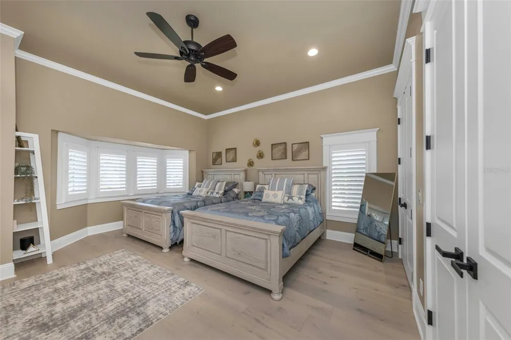 1744 SANTA BARBARA DRIVE Dunedin, FL 34698