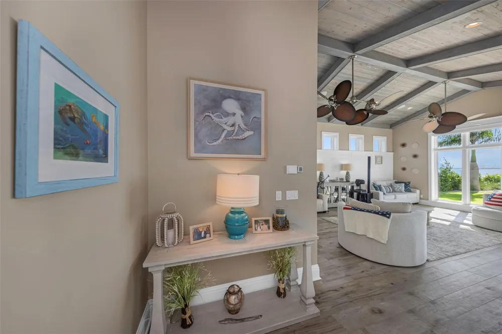 1744 SANTA BARBARA DRIVE Dunedin, FL 34698