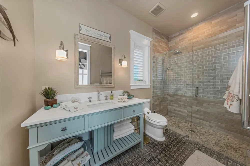 1744 SANTA BARBARA DRIVE Dunedin, FL 34698