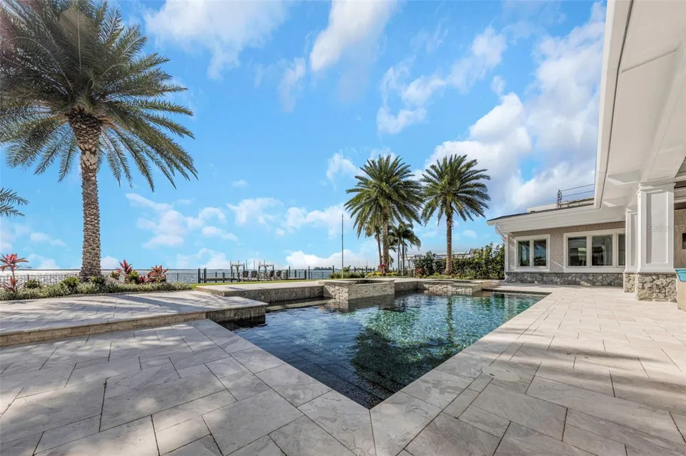 1744 SANTA BARBARA DRIVE Dunedin, FL 34698