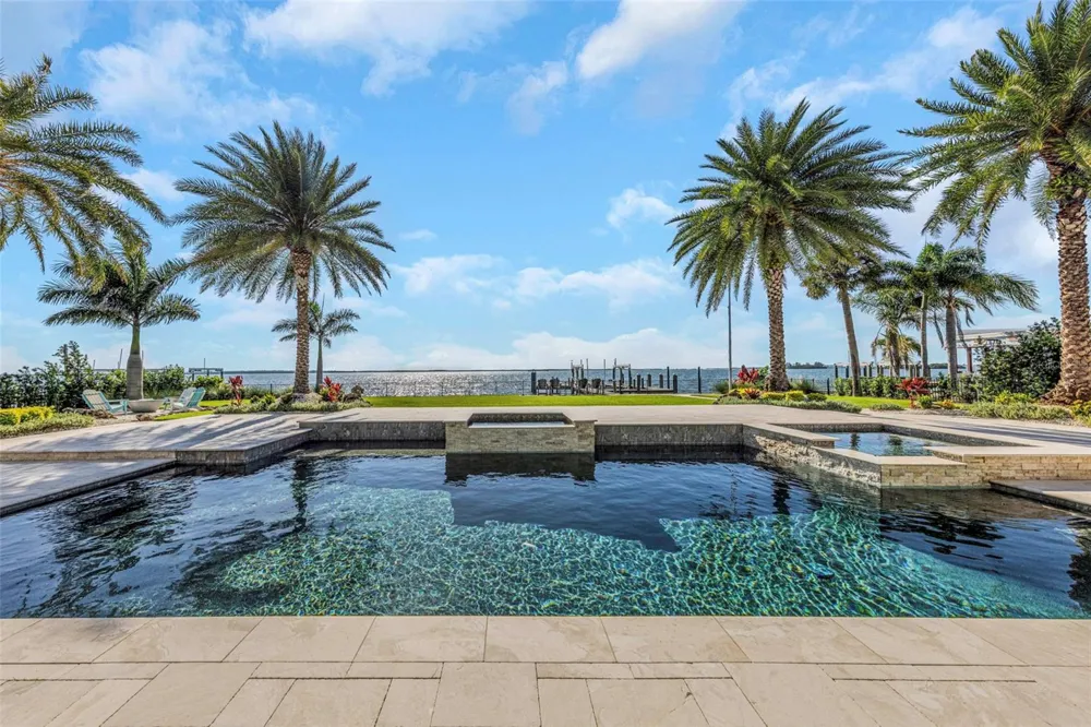 1744 SANTA BARBARA DRIVE Dunedin, FL 34698