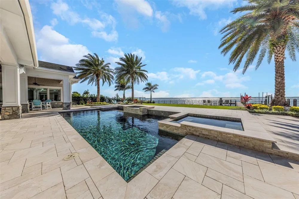 1744 SANTA BARBARA DRIVE Dunedin, FL 34698