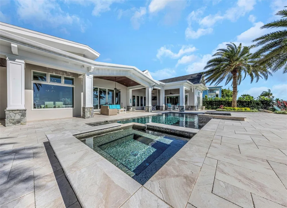 1744 SANTA BARBARA DRIVE Dunedin, FL 34698