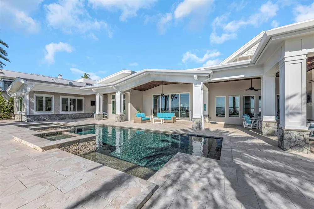 1744 SANTA BARBARA DRIVE Dunedin, FL 34698