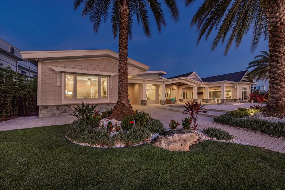 1744 SANTA BARBARA DRIVE Dunedin, FL 34698