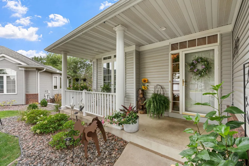 15135 Crestview Circle Rosemount, MN 55068