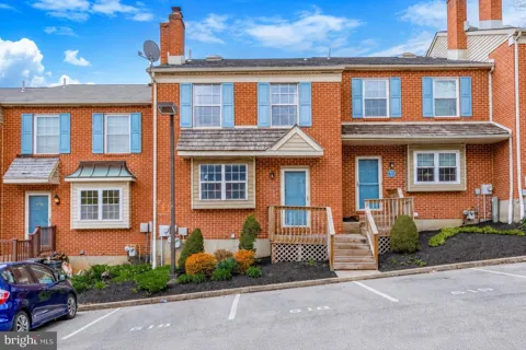 618 COATES LANE
