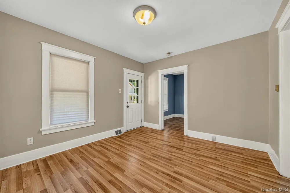 61 Main Street Unionville, NY 10988