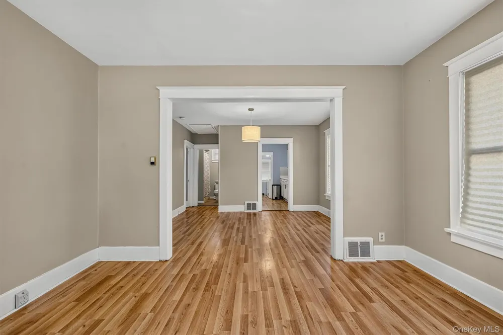 61 Main Street Unionville, NY 10988