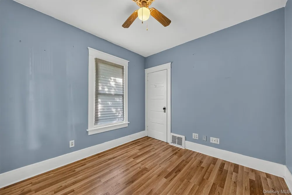 61 Main Street Unionville, NY 10988