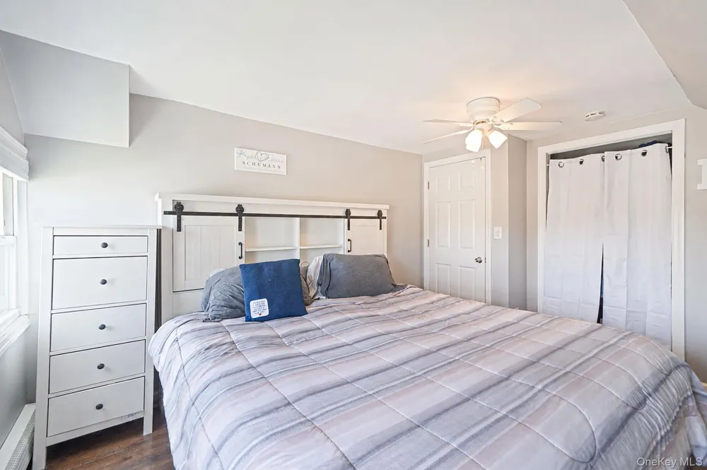 126 Cotton Lane Levittown, NY 11756
