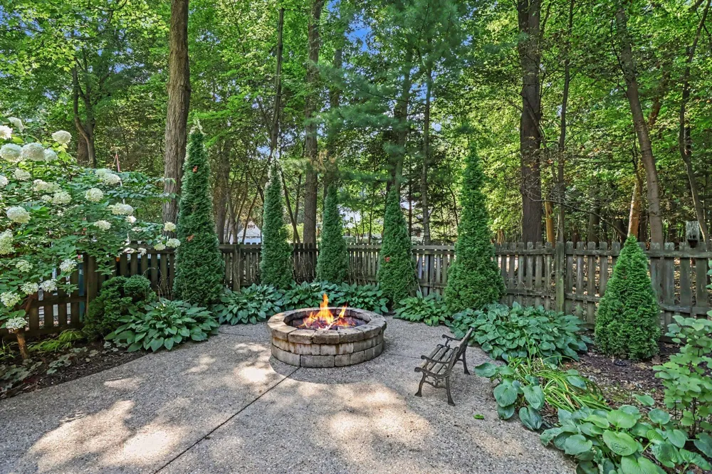 3267 Brynmawr Drive Portage, MI 49024