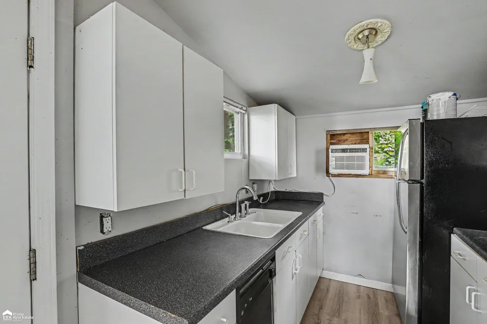 546 Bellevue Avenue Orion Charter Township, MI 48362