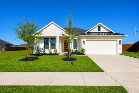 3904 Felicity Lane