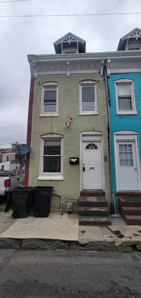 227 HUDSON STREET