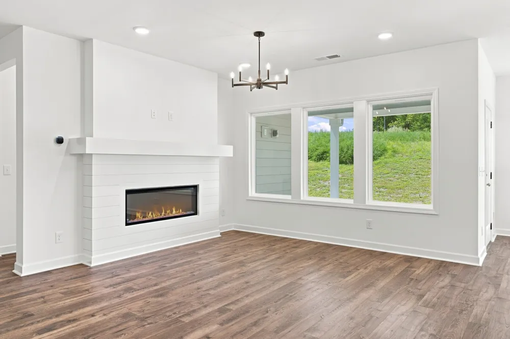 1924 Hildebrand Lane Columbia, TN 38401