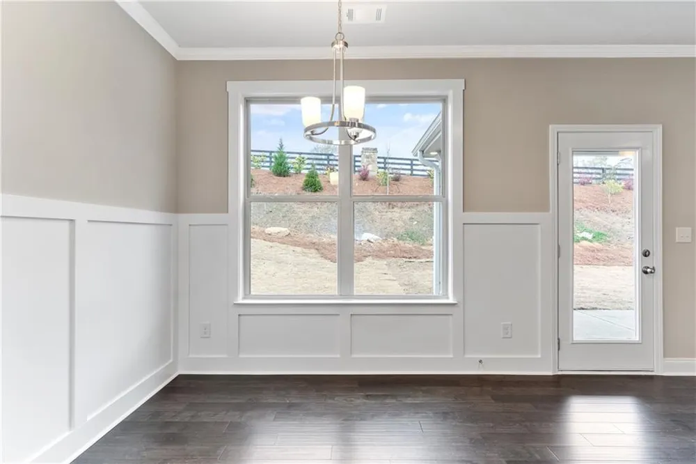 5984 Spring Way Stonecrest, GA 30038