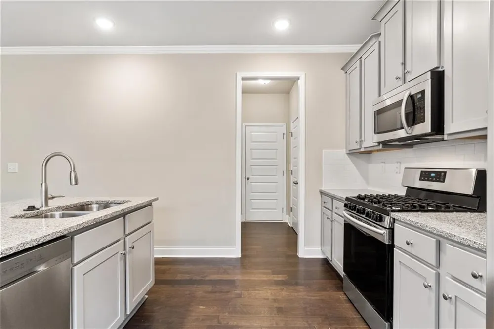 5984 Spring Way Stonecrest, GA 30038