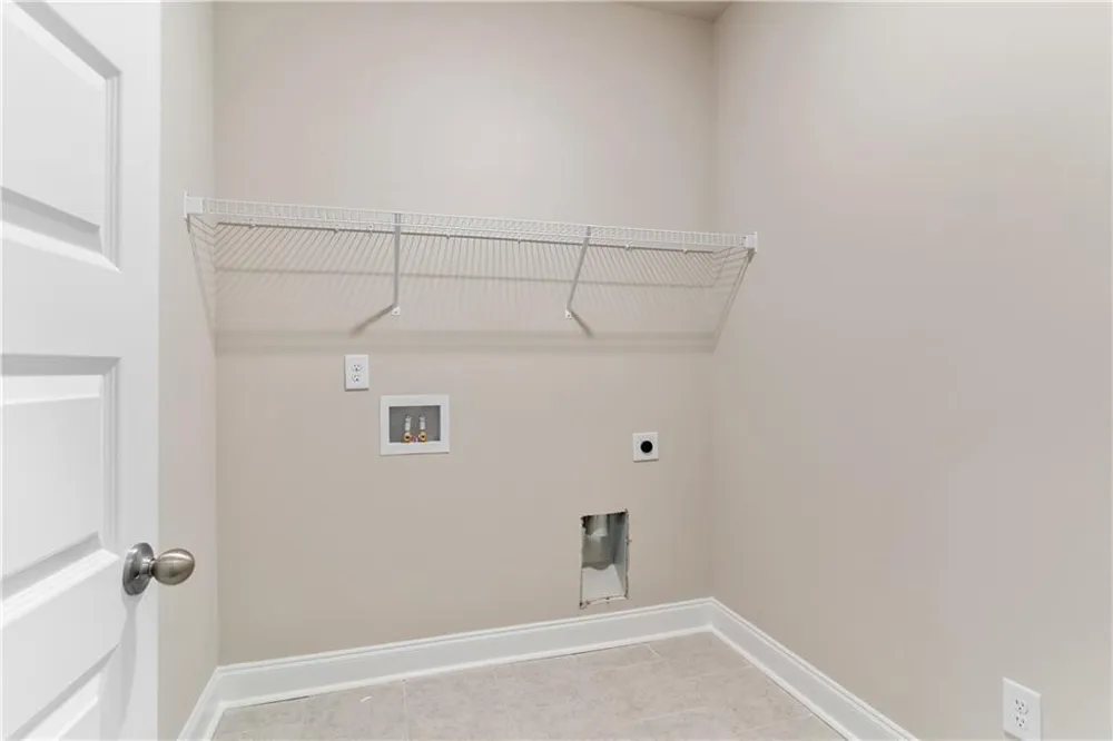 5984 Spring Way Stonecrest, GA 30038