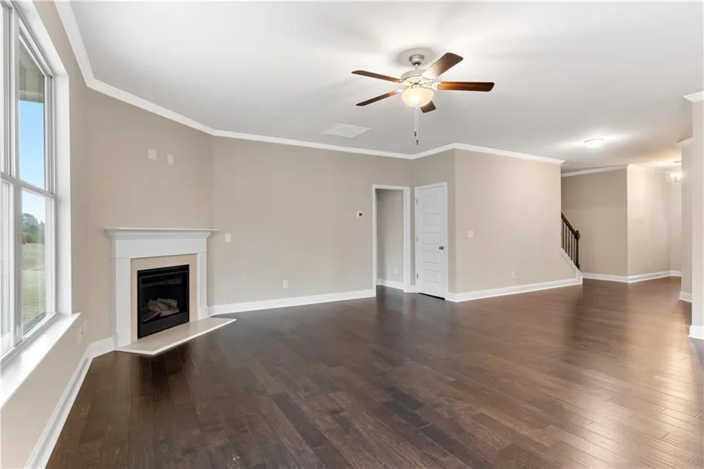 5984 Spring Way Stonecrest, GA 30038