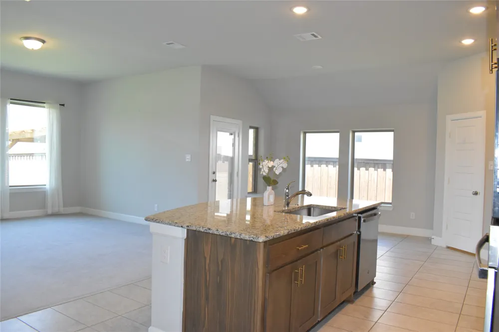 2900 Bluff Creek Drive Mansfield, TX 76063