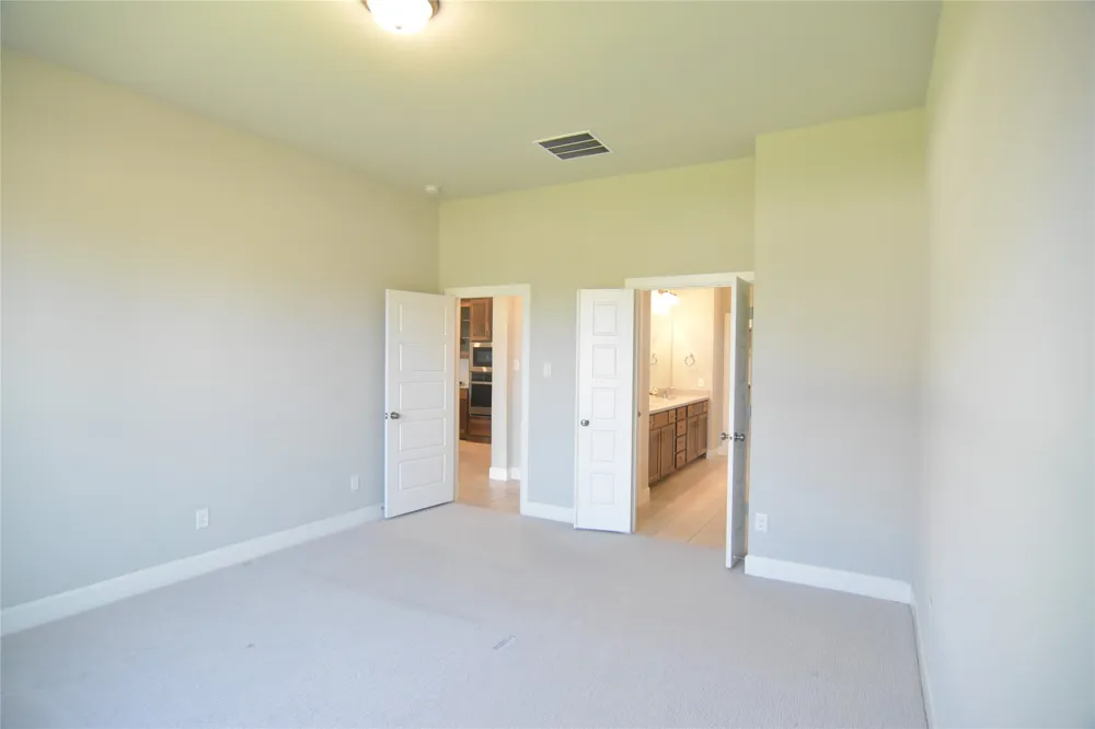 2900 Bluff Creek Drive Mansfield, TX 76063