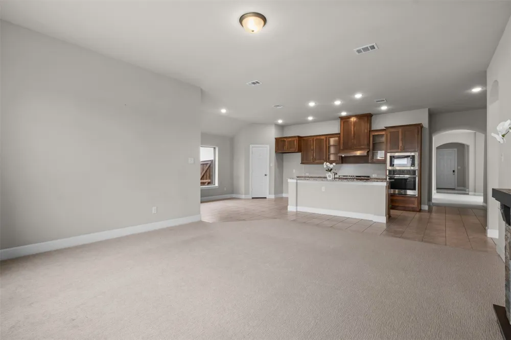 2900 Bluff Creek Drive Mansfield, TX 76063