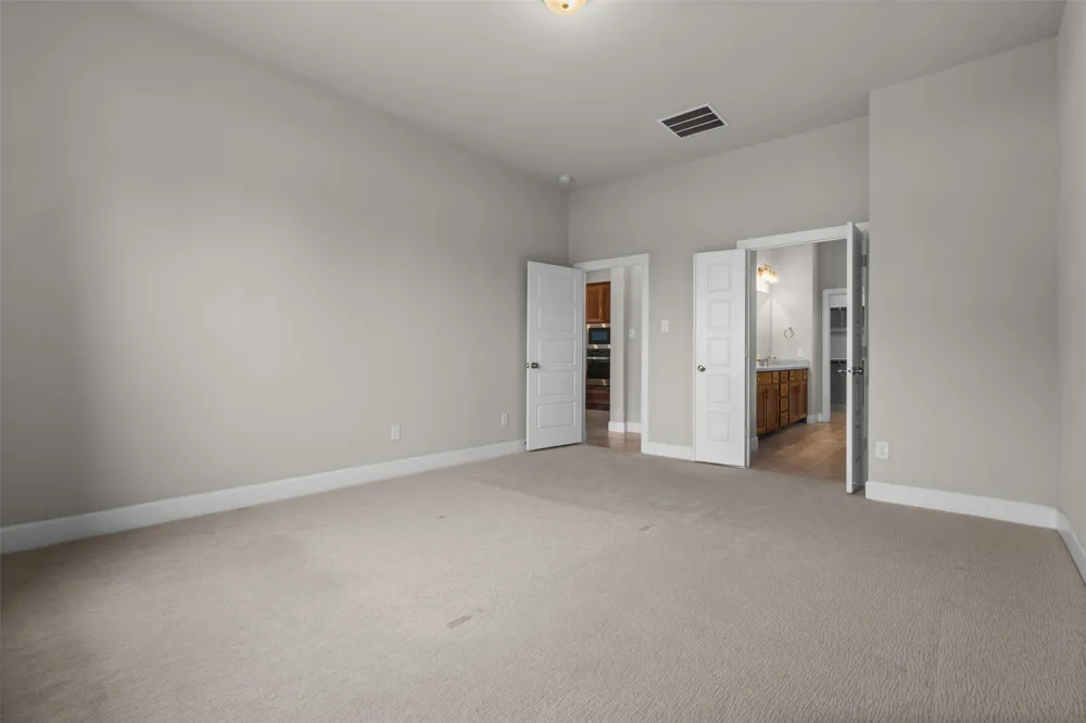 2900 Bluff Creek Drive Mansfield, TX 76063