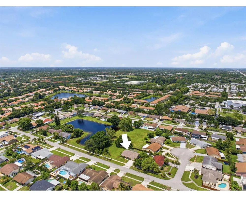 4778 Blue Pine Circle Lake Worth, FL 33463