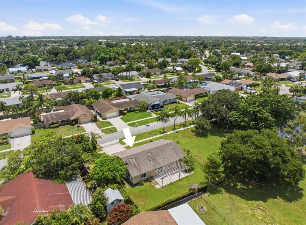4778 Blue Pine Circle Lake Worth, FL 33463