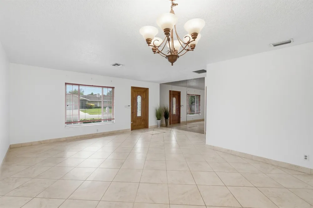 4778 Blue Pine Circle Lake Worth, FL 33463