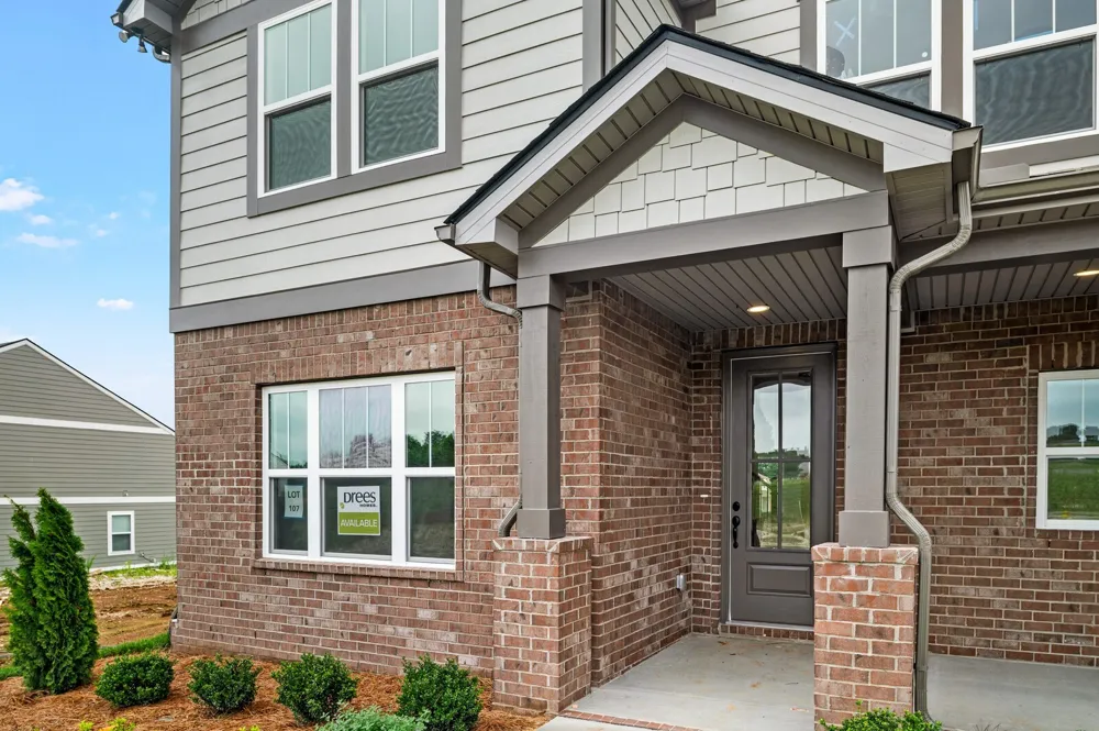 1933 Hildebrand Lane Columbia, TN 38401