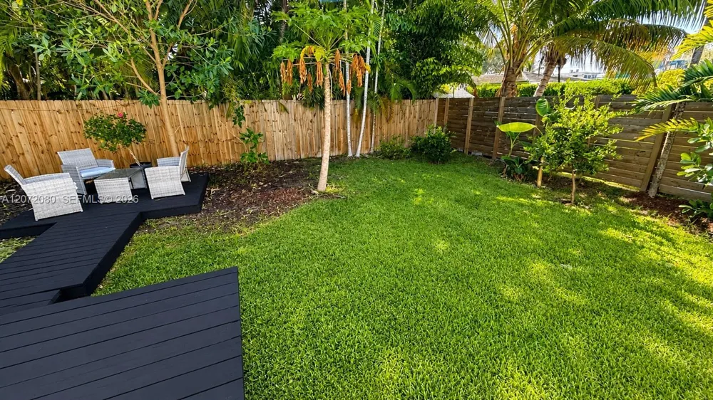 8819 Dickens Ave Surfside, FL 33154