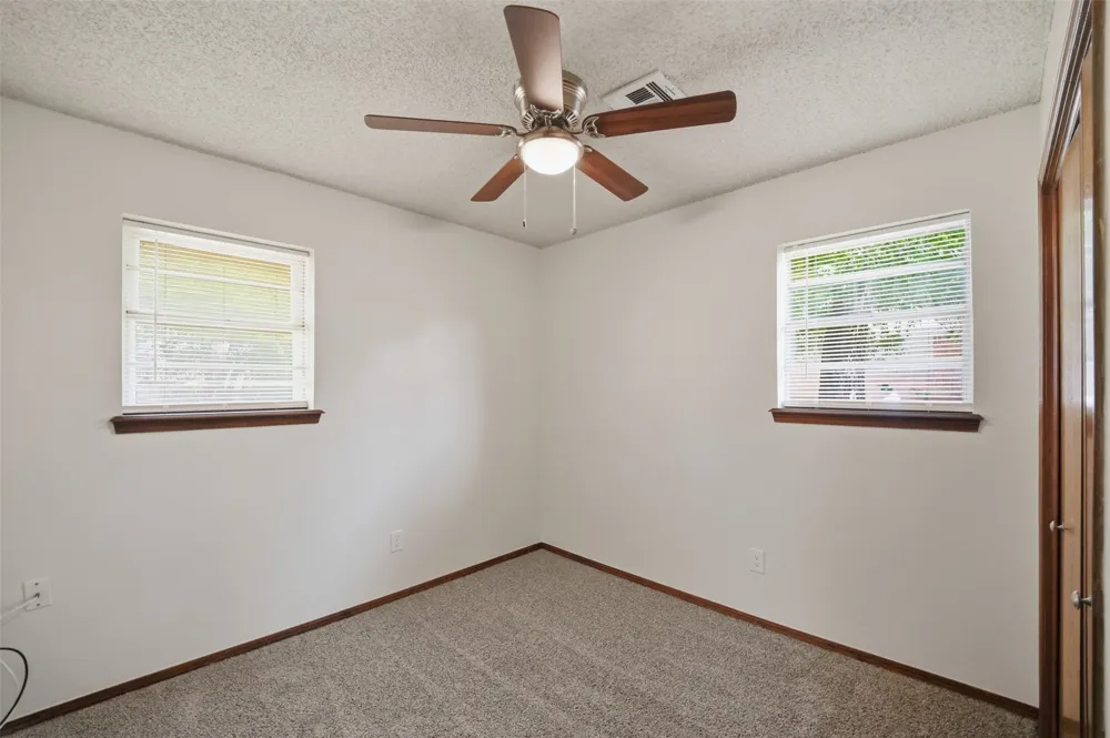 926 Charles Ada, OK 74820