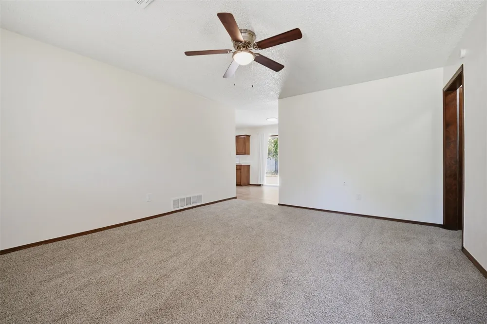 926 Charles Ada, OK 74820