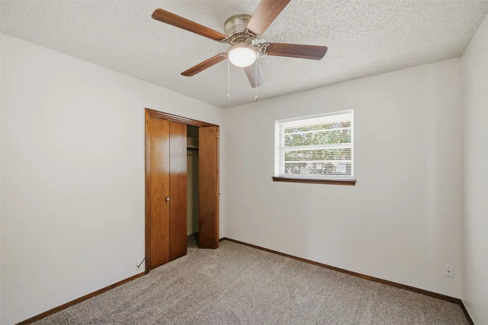 926 Charles Ada, OK 74820