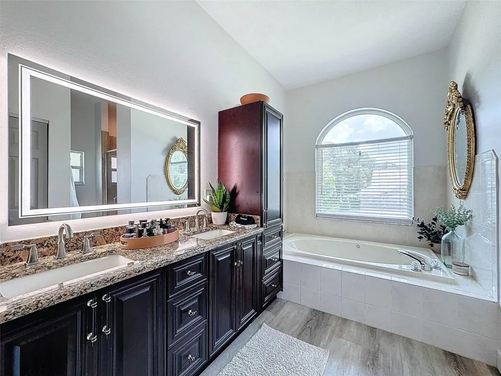 4448 GLENBROOK DRIVE Palm Harbor, FL 34683