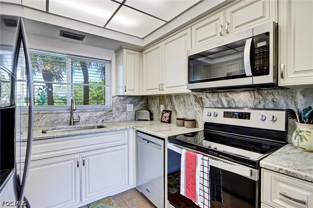 Steamboat Bend #303 Fort Myers, FL 33919