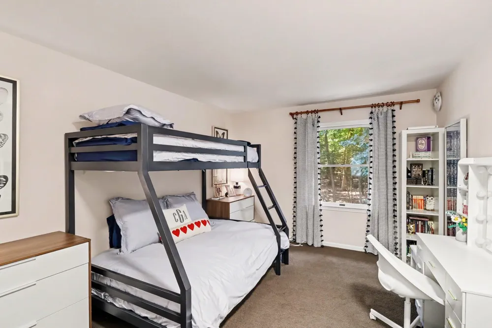 3267 Brynmawr Drive Portage City, MI 49024