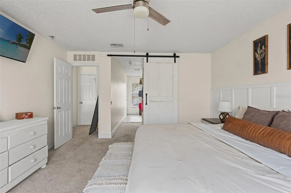 2253 WHITEWOOD AVENUE Spring Hill, FL 34609