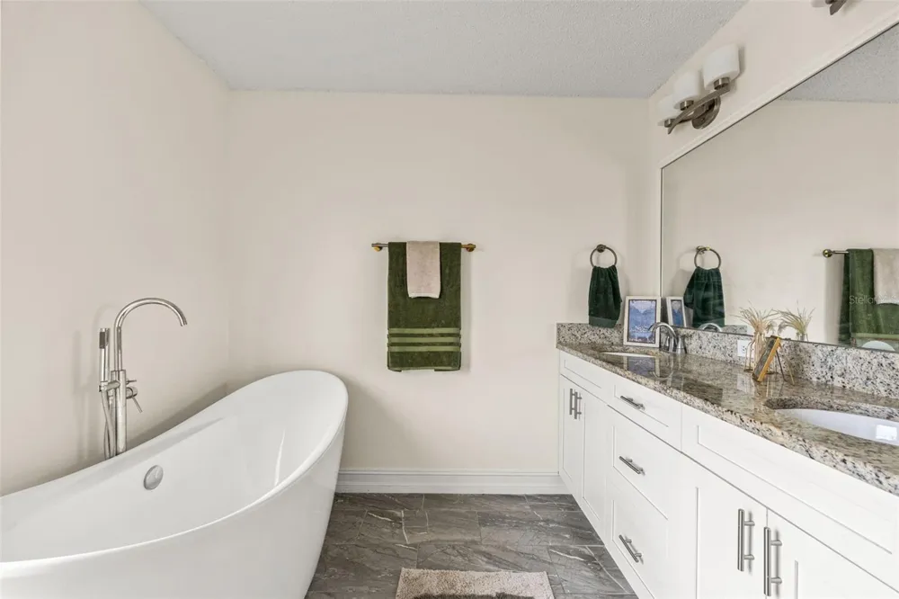 2253 WHITEWOOD AVENUE Spring Hill, FL 34609