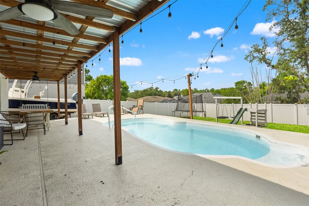 2253 WHITEWOOD AVENUE Spring Hill, FL 34609